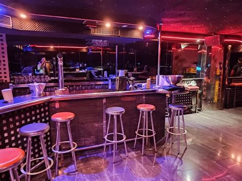 bourbon sitges|Bourbons Naturist Bar .